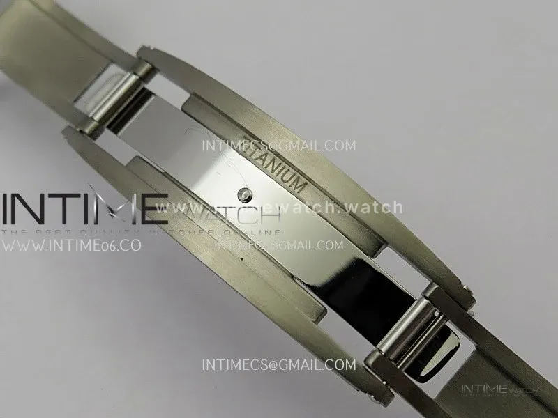 RM055 White Inner Bezel White Crown NTPT/Ti ZF 1:1 Best Edition On White Shark Rubber Strap RMUL2 Super Clone