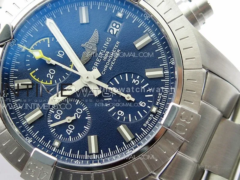 Avenger Chrono SS Yellow Second hand B50 Blue Dial on SS Bracelet A7750