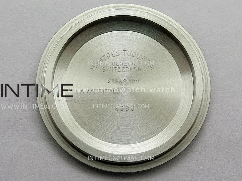 Black Bay 41mm SS HTF 1:1 Best Edition Silver Dial On SS Jubilee Bracelet Asian 5601