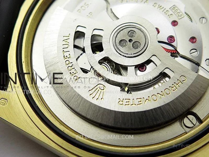Sky-Dweller 336238 YG Noob 1:1 Best Edition Gold Dial on Black Rubber Strap Asian 23J to 9001