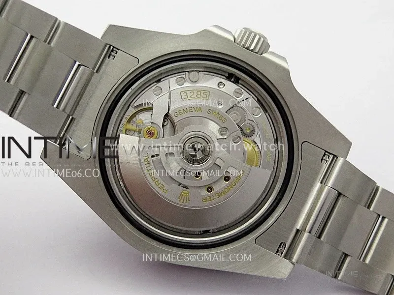 GMT-Master II 126710 GRNR Black/Gray V2 904L SS QF 1:1 Best Edition Black Dial On Oyster Bracelet SH3285 CHS