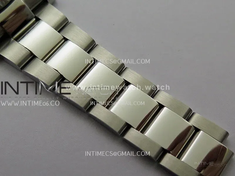 GMT-Master II 126710 GRNR Black/Gray V2 904L SS QF 1:1 Best Edition Black Dial On Oyster Bracelet SH3285 CHS