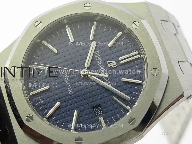 Royal Oak 15400 Blue Dial
